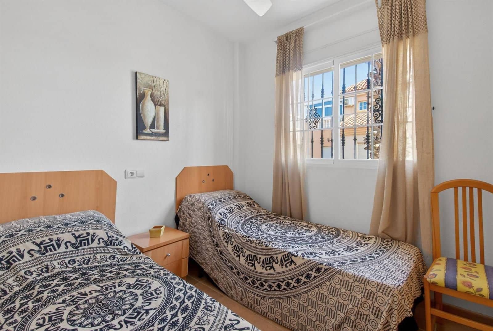 2 quarto Casa em Banda para venda em El Limonar com piscina garagem - 183 000 € (Ref: 9821628)