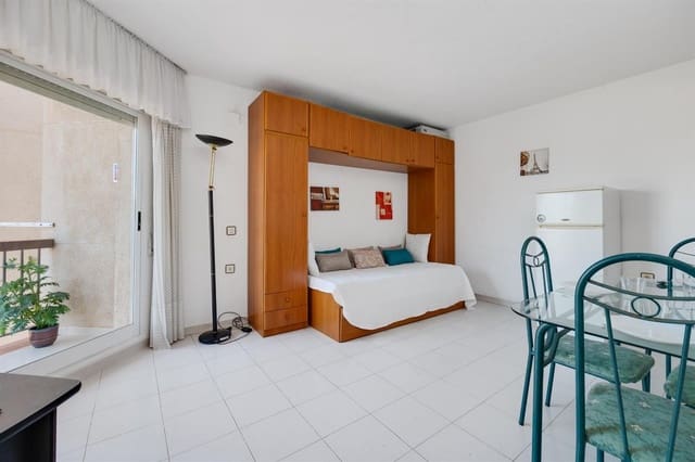 1 soveværelse Lejlighed til salg i Avenida Habaneras - Curva de Palangre, Torrevieja med swimmingpool - € 108.500 (Ref: 9821630)