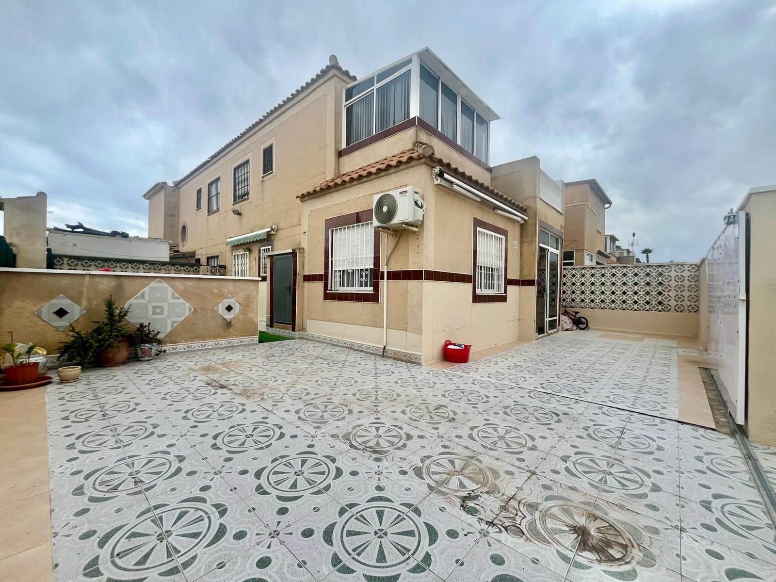 3 bedroom Villa for sale in Paraje Natural with pool garage - € 179,000 (Ref: 9827432)