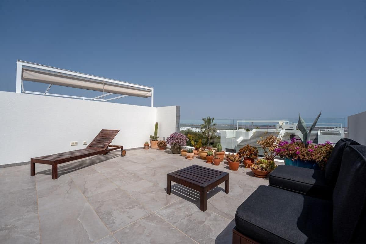 2 bedroom Penthouse for sale in Los Balcones - € 319,900 (Ref: 9827433)