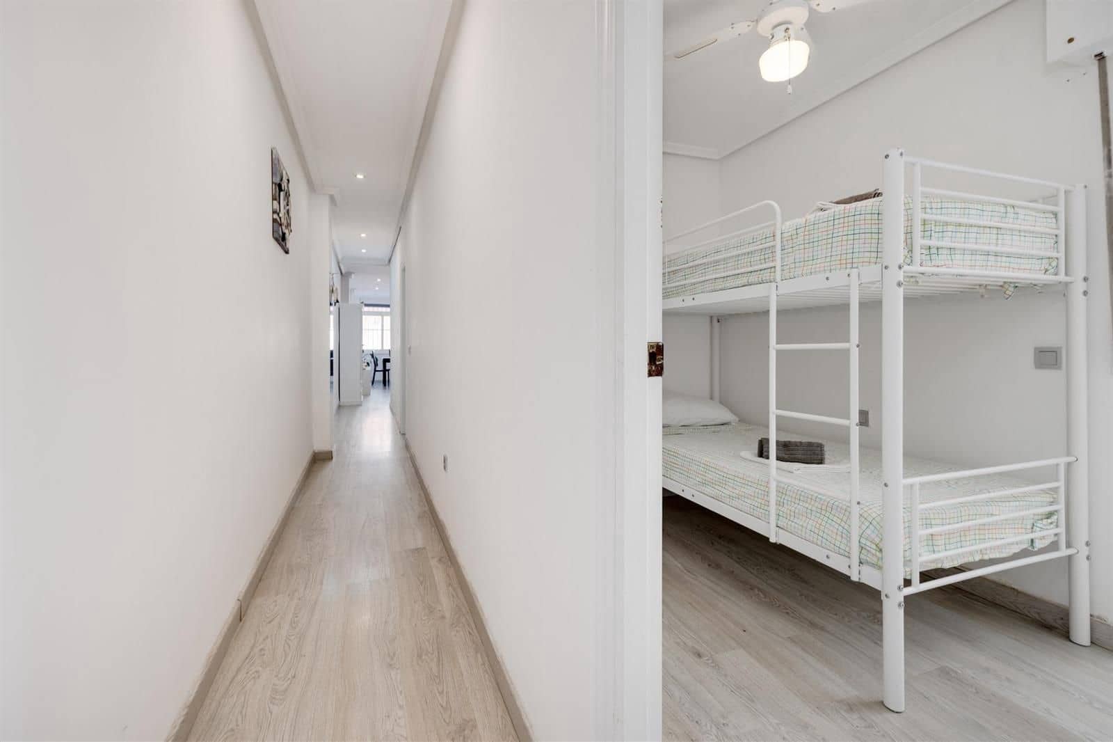 3 soveværelse Lejlighed til salg i Torrevieja - € 154.900 (Ref: 9832378)