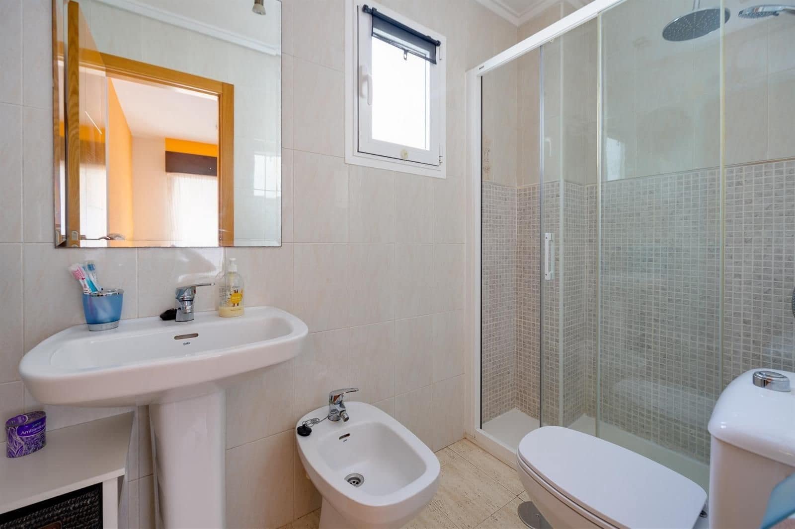 3 soveværelse Penthouse til salg i Torrevieja med swimmingpool - € 179.000 (Ref: 9832379)