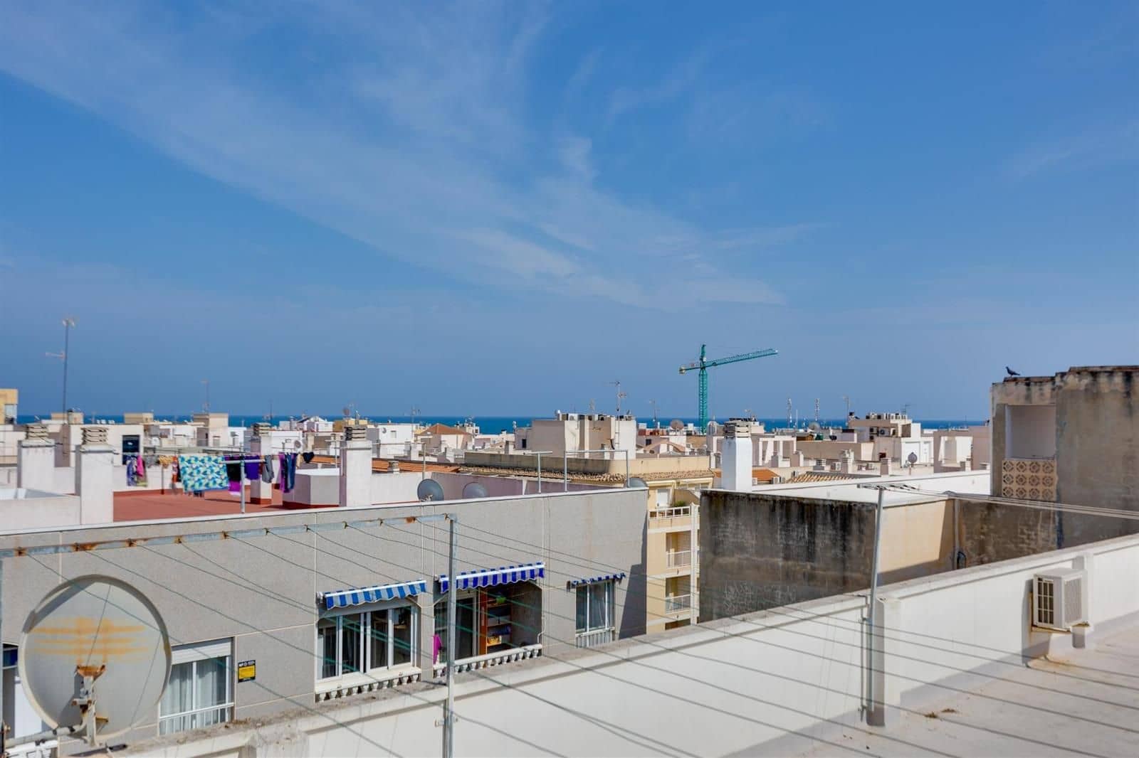 3 soveværelse Penthouse til salg i Torrevieja med swimmingpool - € 179.000 (Ref: 9832379)