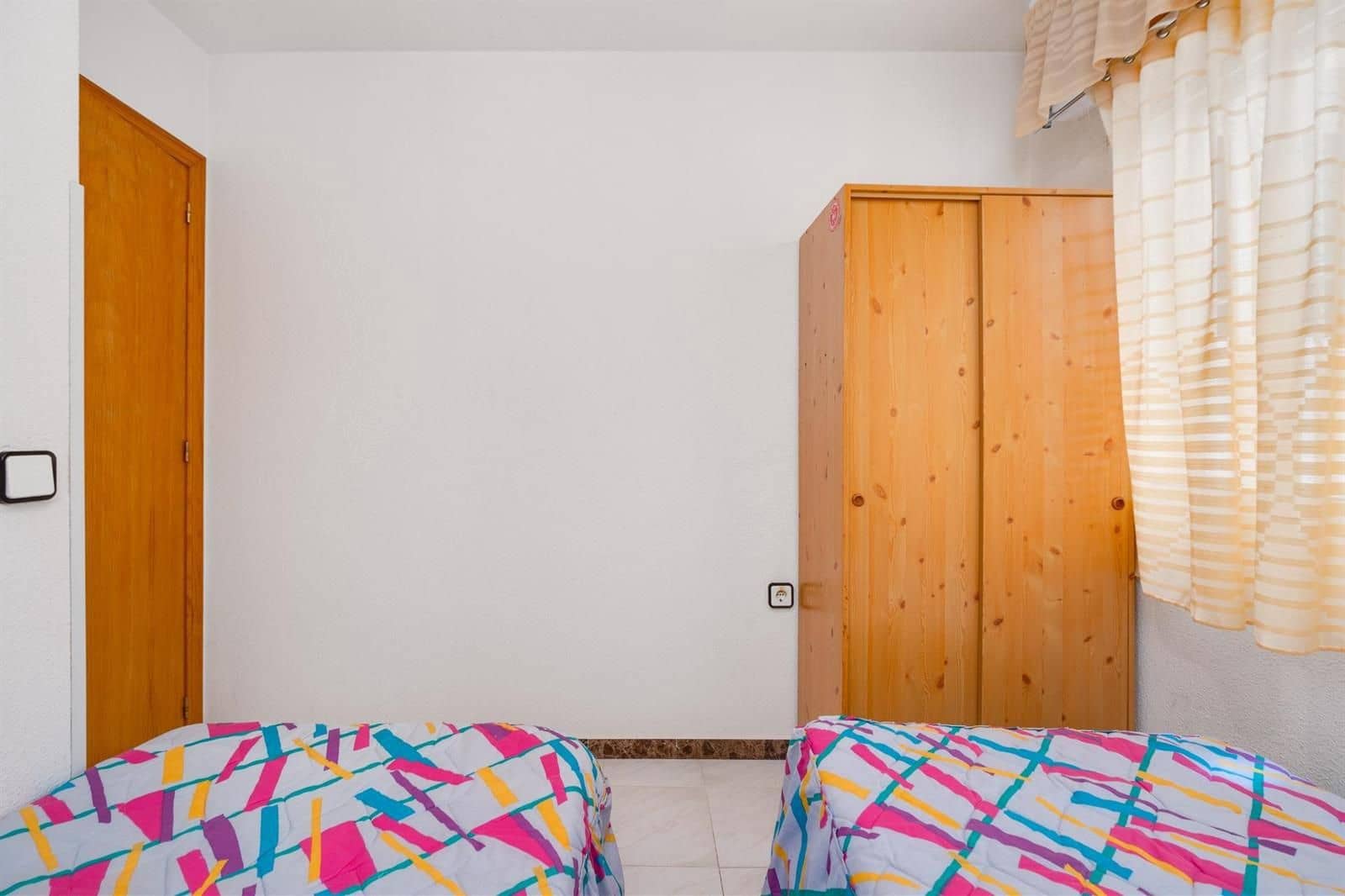 2 soveværelse Lejlighed til salg i Torrevieja - € 135.000 (Ref: 9832380)