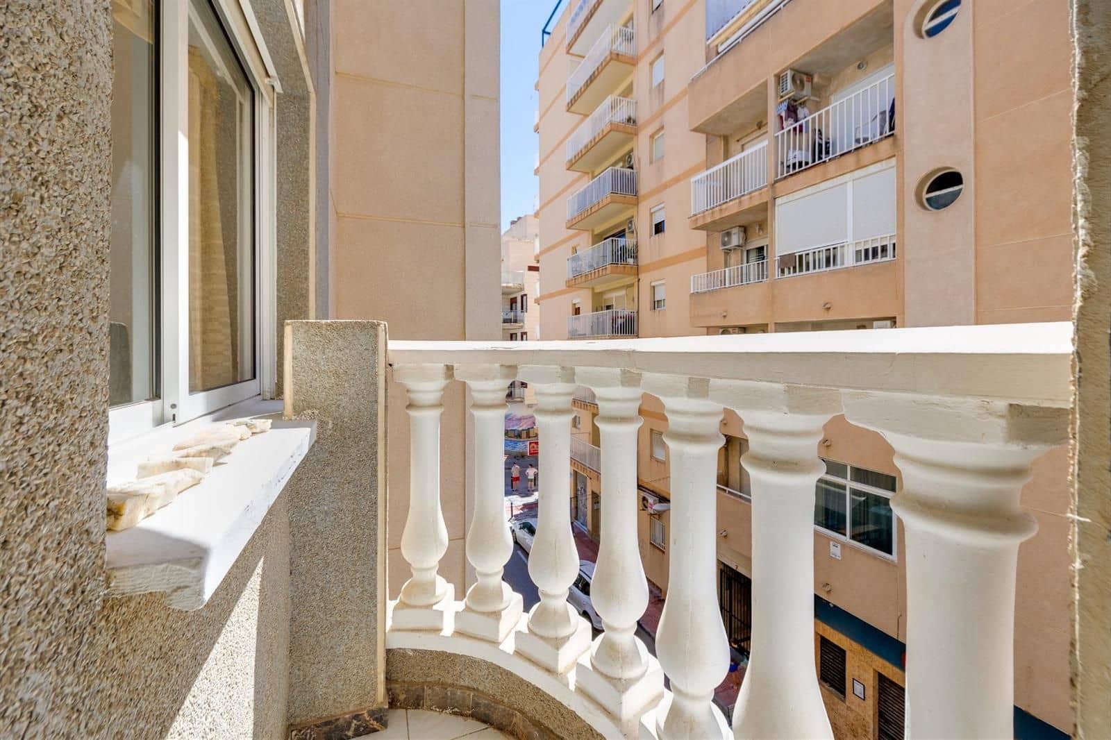 2 soveværelse Lejlighed til salg i Torrevieja - € 135.000 (Ref: 9832380)