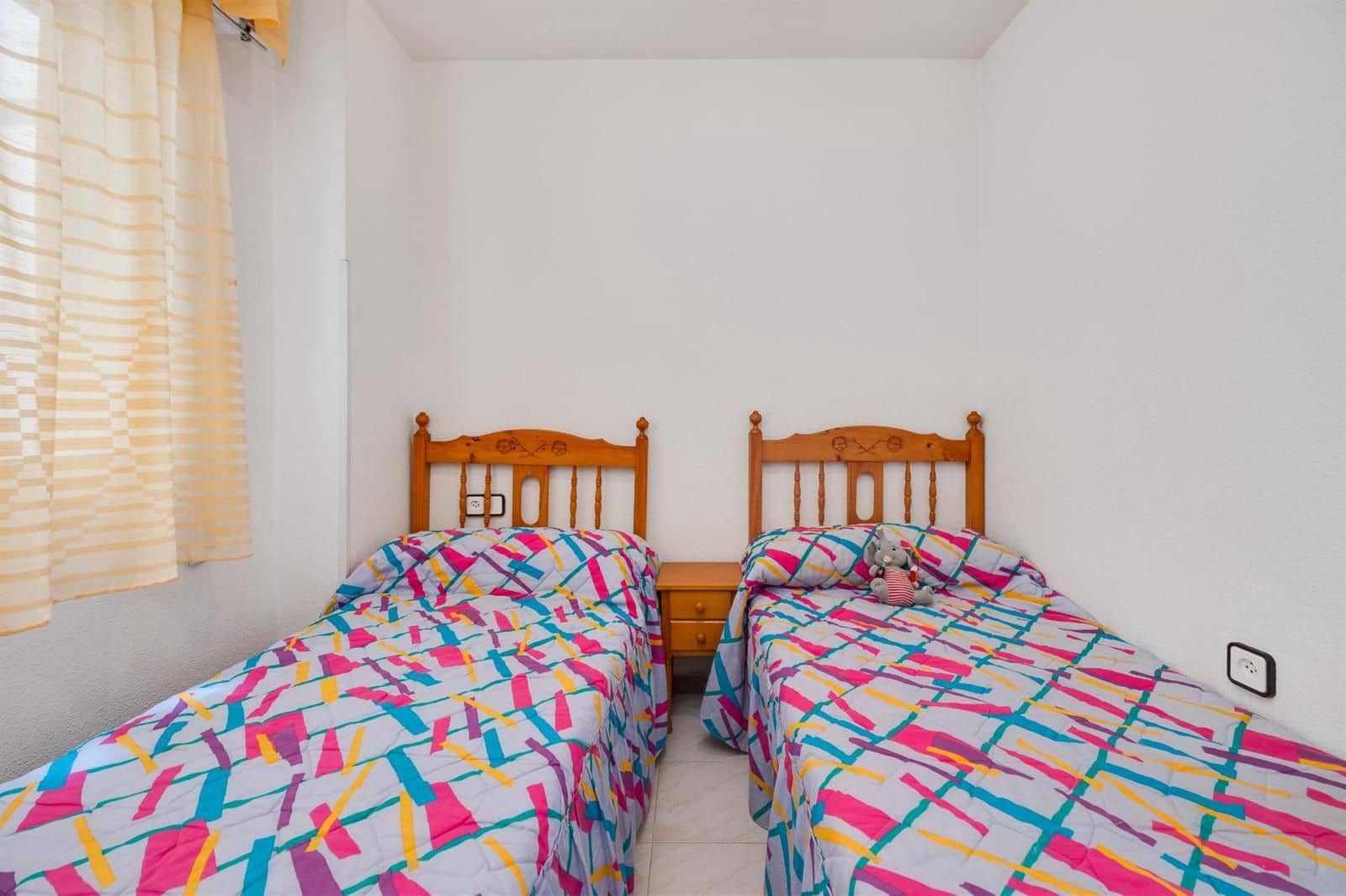 2 soveværelse Lejlighed til salg i Torrevieja - € 135.000 (Ref: 9832380)