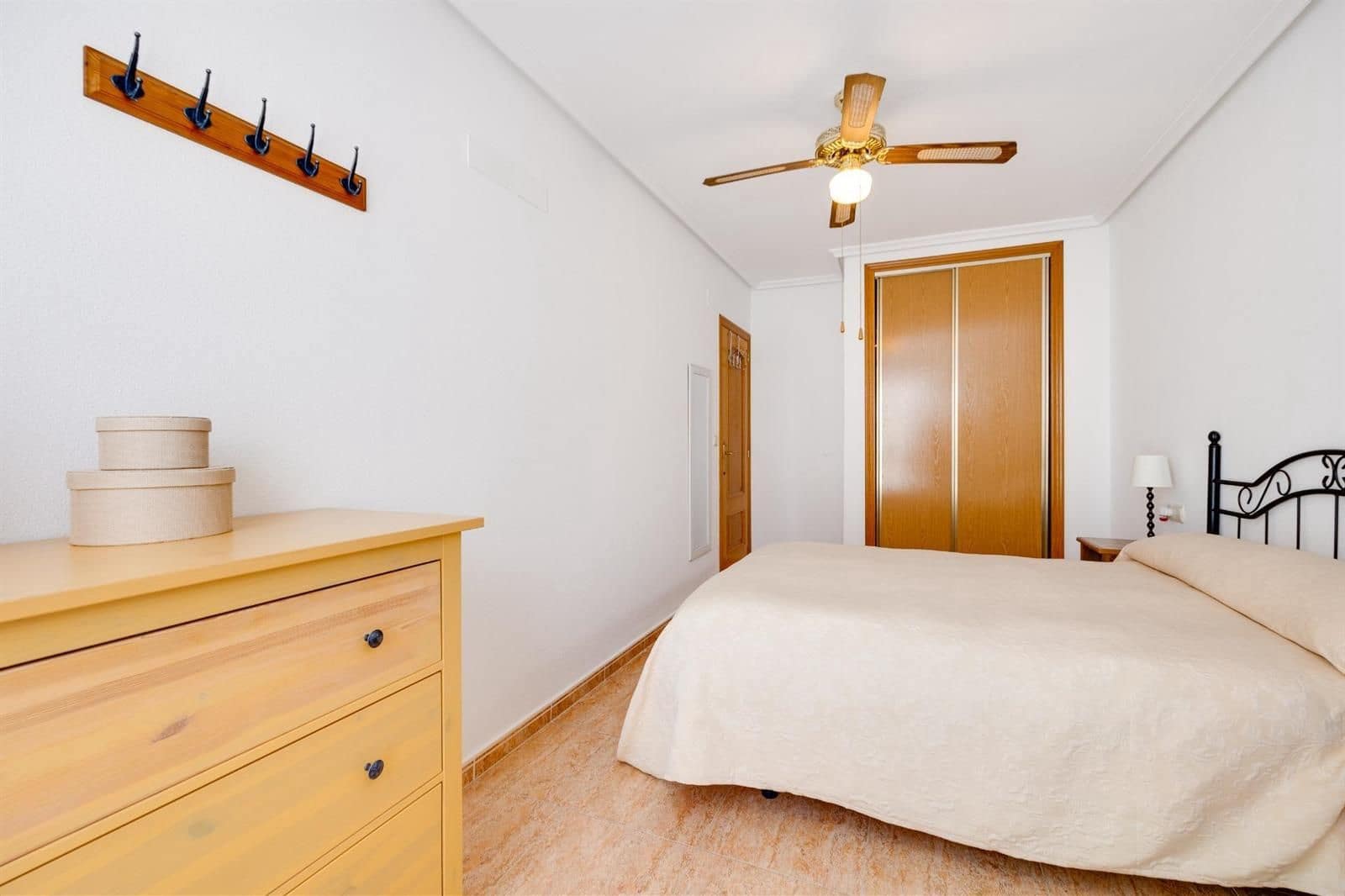 2 quarto Apartamento para venda em Torrevieja com piscina garagem - 177 900 € (Ref: 9832381)