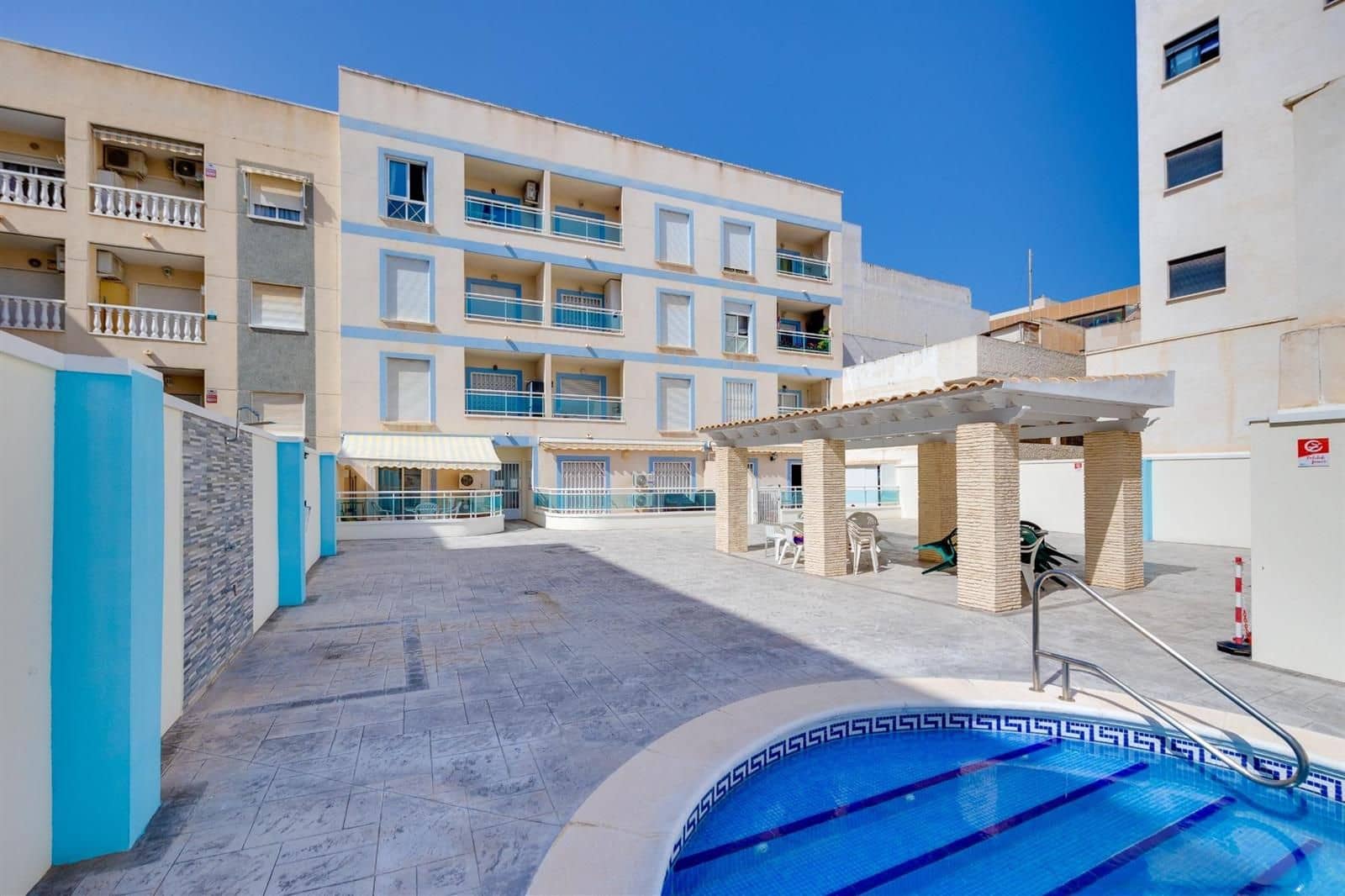 2 quarto Apartamento para venda em Torrevieja com piscina garagem - 177 900 € (Ref: 9832381)