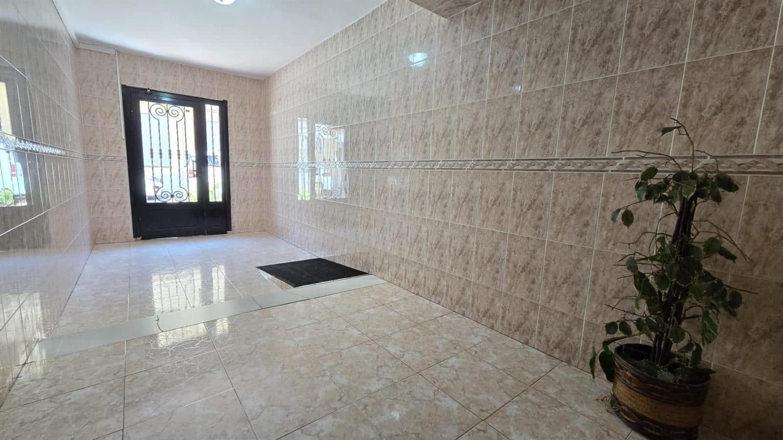 3 chambre Appartement à vendre à Torrevieja - 145 000 € (Ref: 9838331)