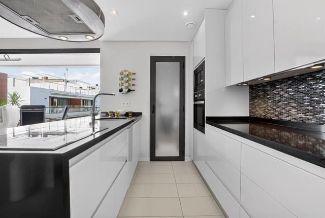 2 soveværelse Penthouse til salg i Los Balcones - Los Altos, Torrevieja med swimmingpool garage - € 323.000 (Ref: 9847768)
