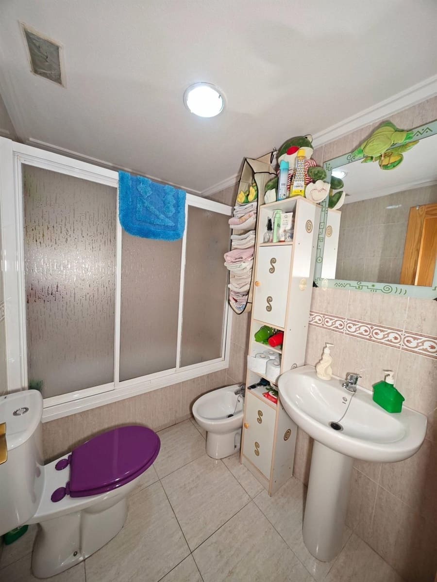 1 quarto Moradia para venda em Torrevieja - 89 900 € (Ref: 9847770)