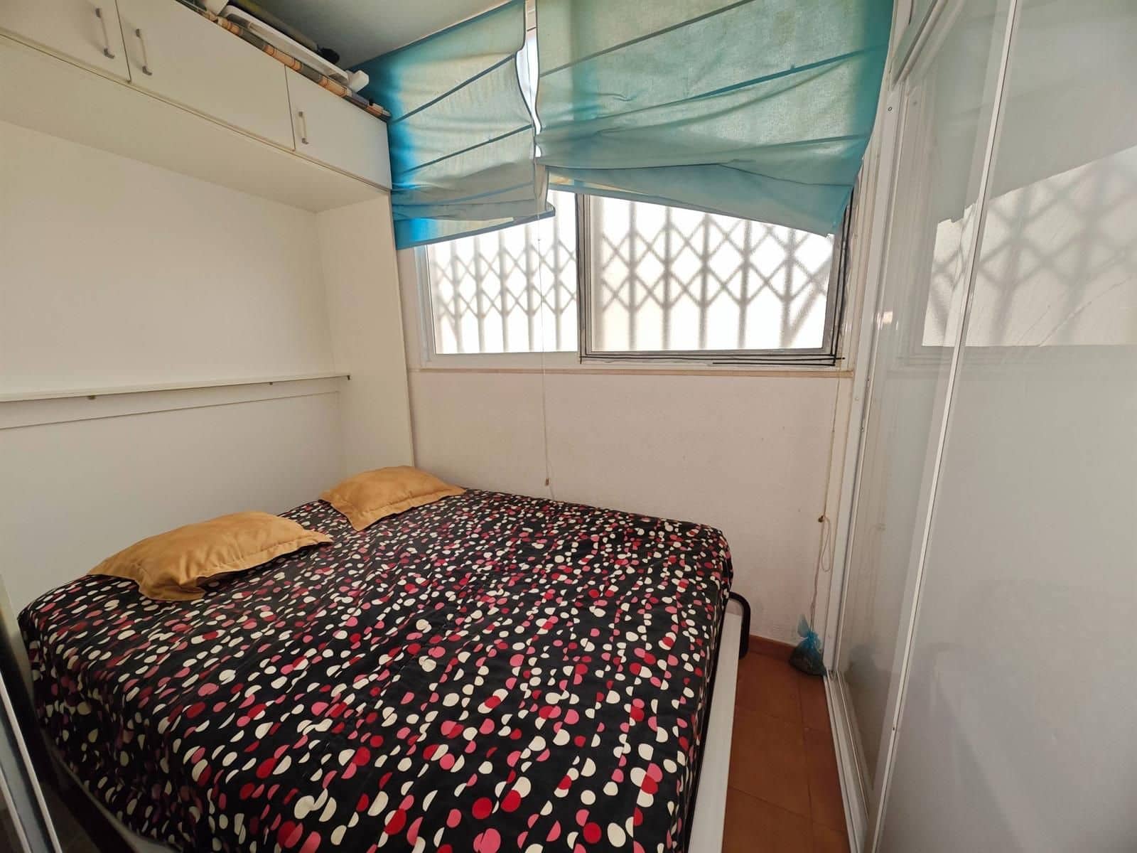 1 quarto Moradia para venda em Torrevieja - 89 900 € (Ref: 9847770)