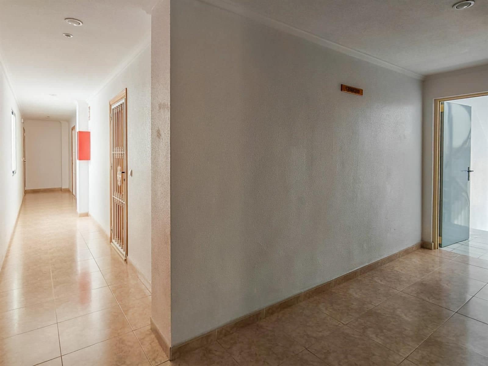 1 soveværelse Lejlighed til salg i Torrevieja med swimmingpool garage - € 124.000 (Ref: 9854312)