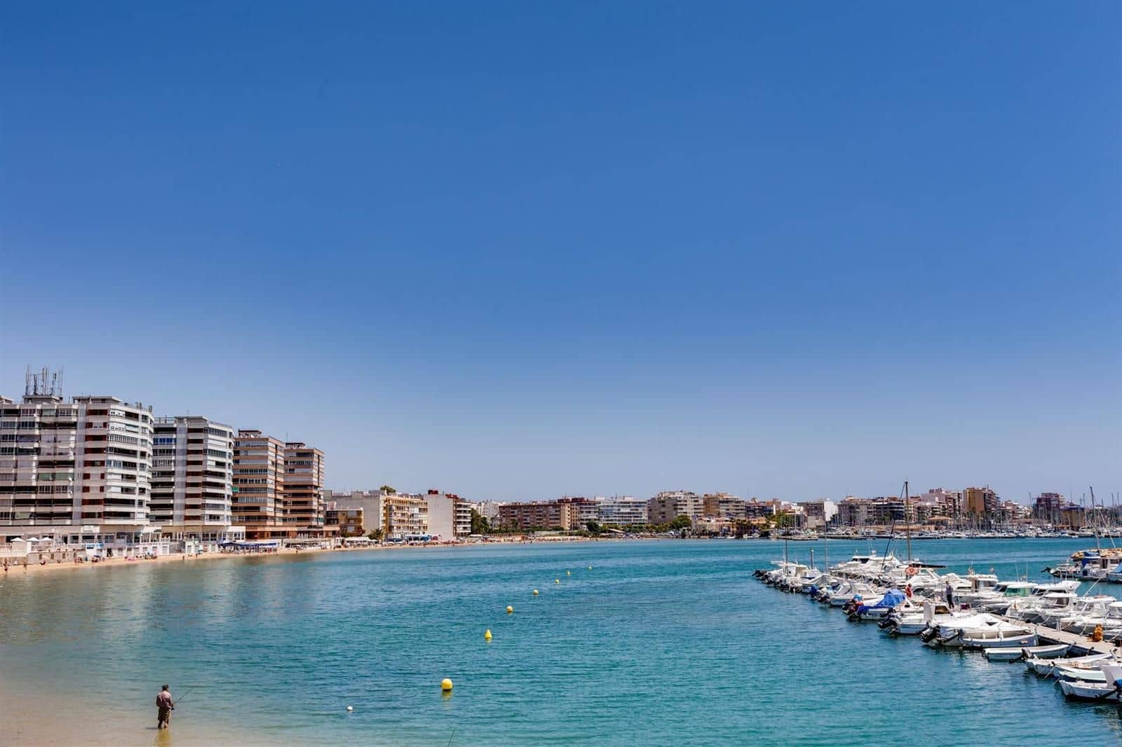 2 sovrum Villa till salu i Torrevieja med pool - 139 000 € (Ref: 9854313)