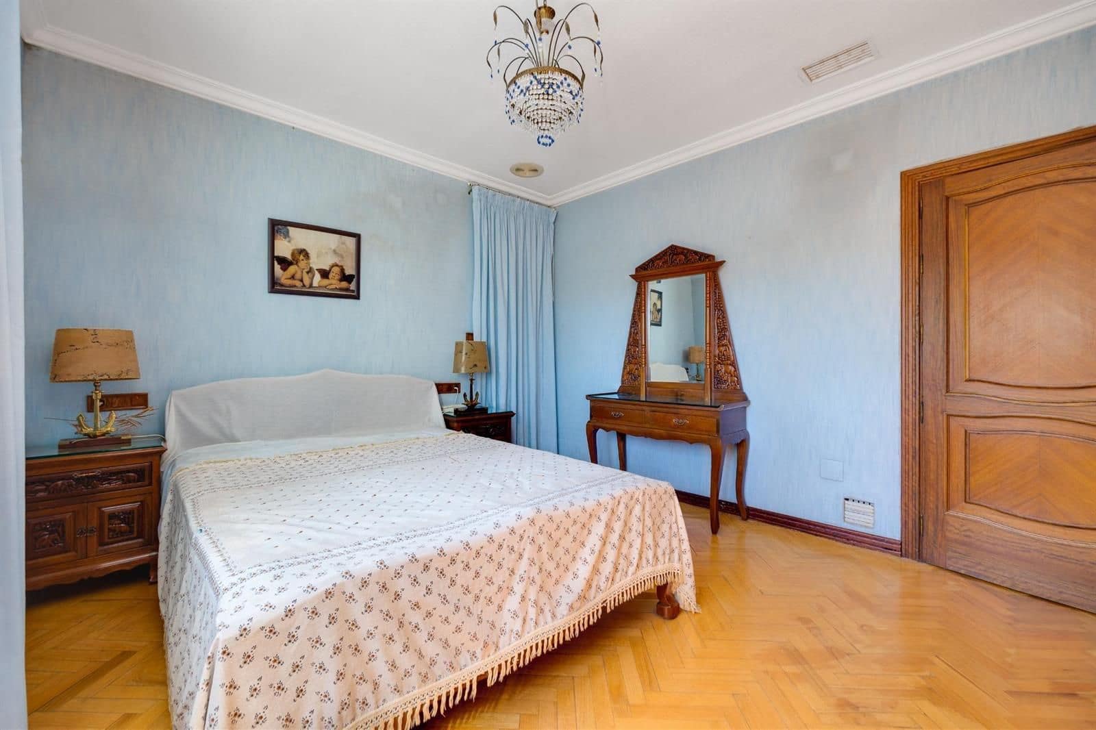 7 chambre Villa/Maison à vendre à Torrevieja avec piscine garage - 1 300 000 € (Ref: 9854318)