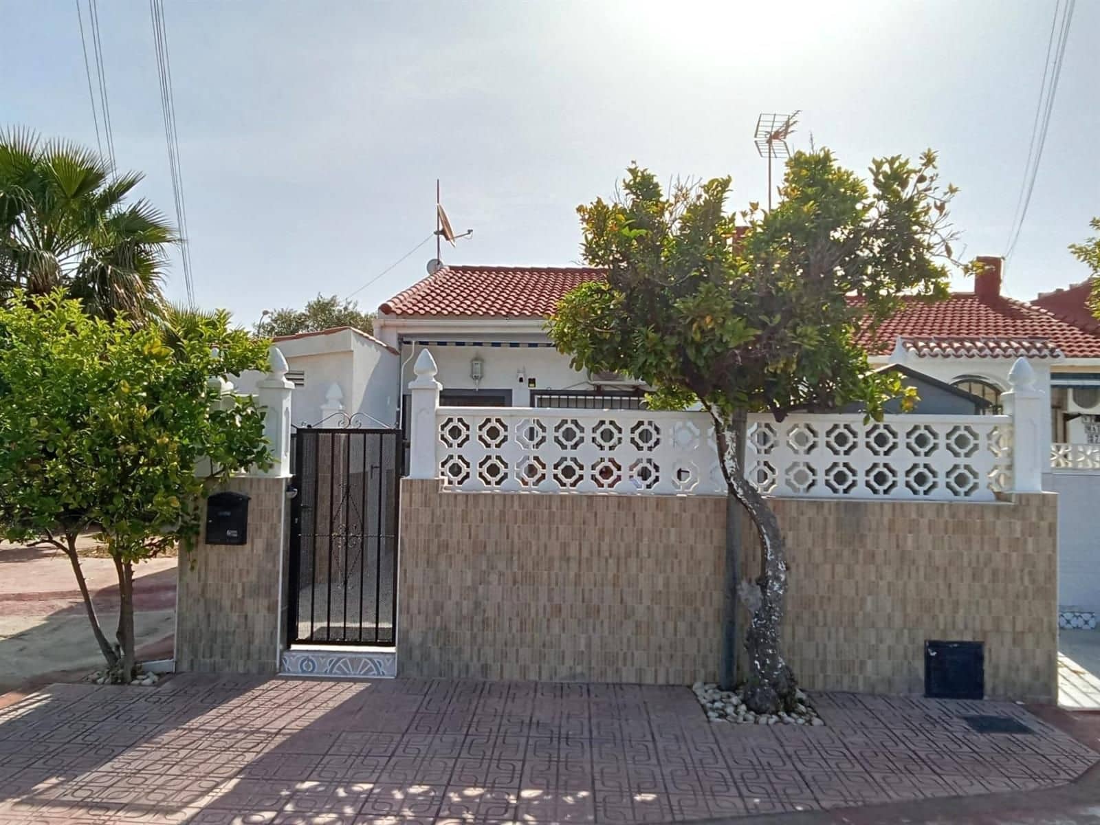 2 soverom Villa til salgs i Torrevieja - € 156 000 (Ref: 9858833)