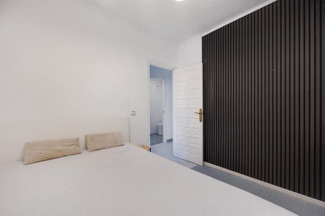 2 soverom Villa til salgs i Centro, Torrevieja - € 140 000 (Ref: 9865999)