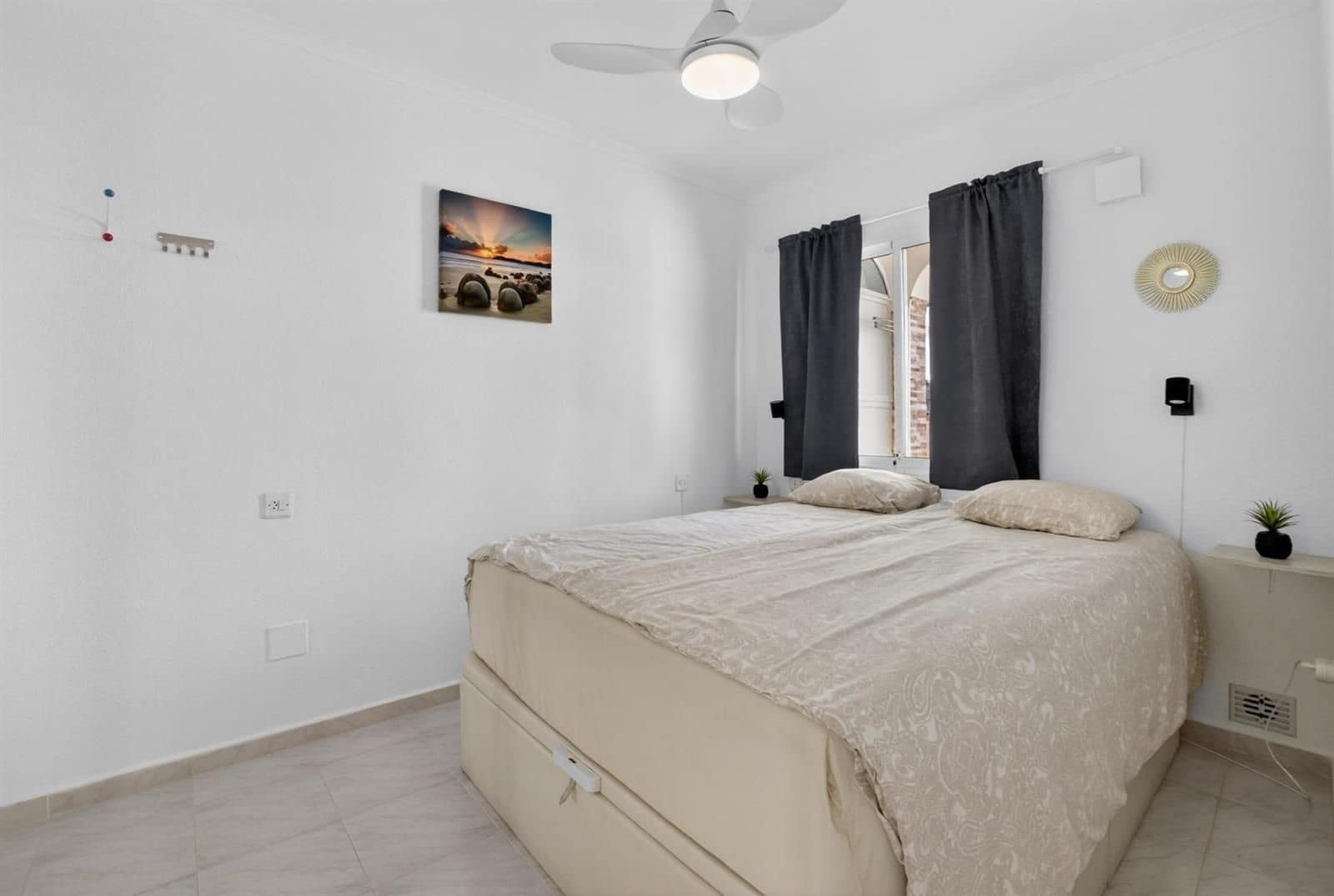 2 soverom Villa til salgs i Torrevieja med svømmebasseng - € 188 000 (Ref: 9866000)