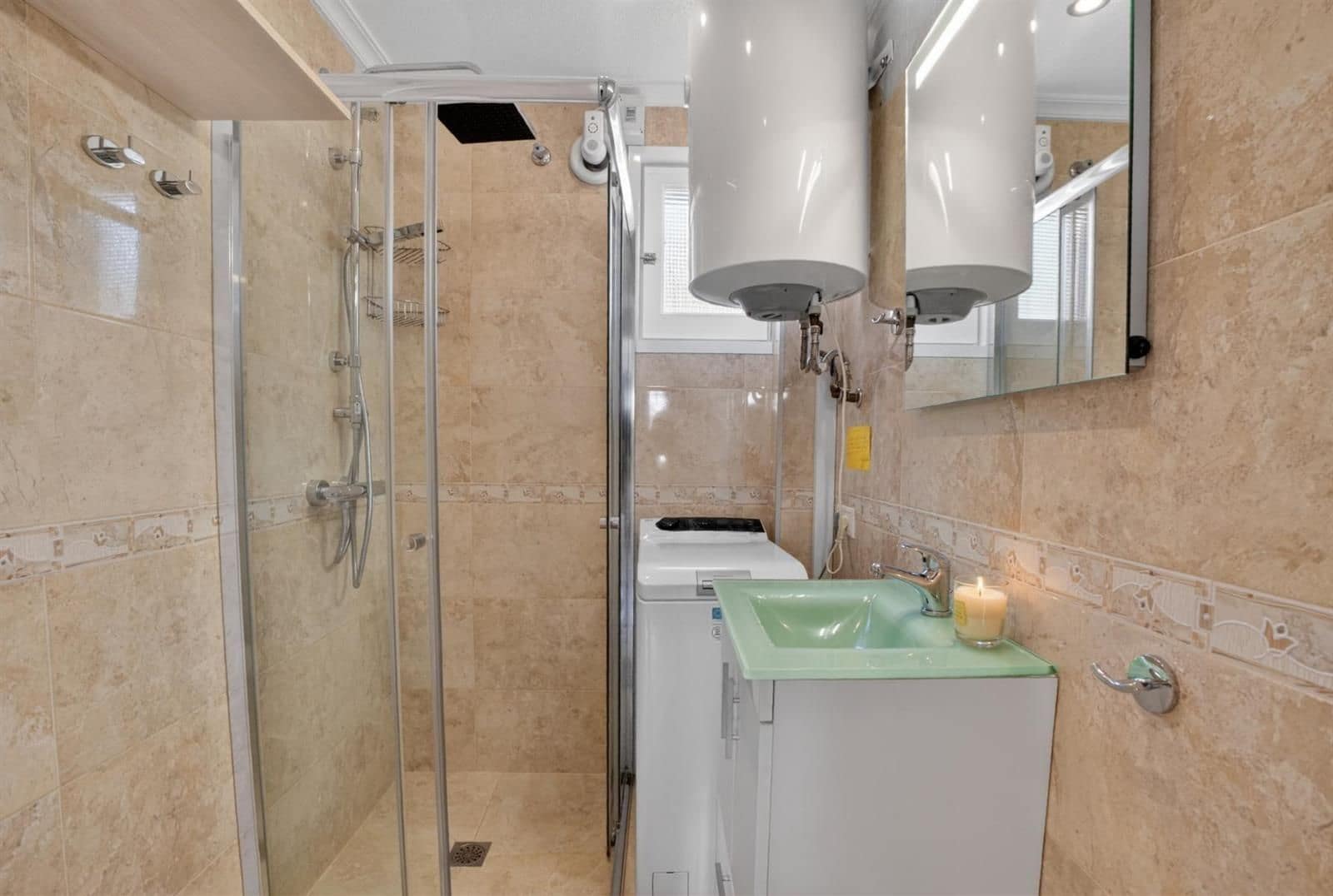 2 soverom Villa til salgs i Torrevieja med svømmebasseng - € 188 000 (Ref: 9866000)