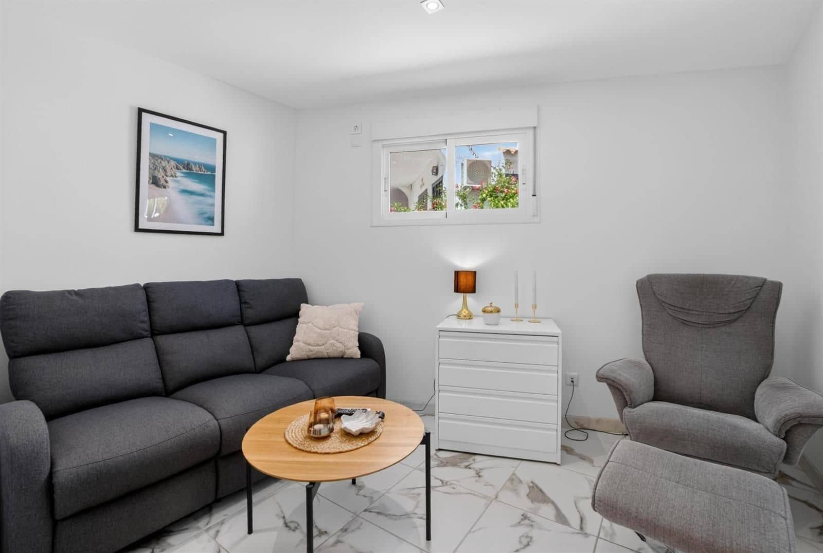 2 soverom Villa til salgs i Torrevieja med svømmebasseng - € 188 000 (Ref: 9866000)