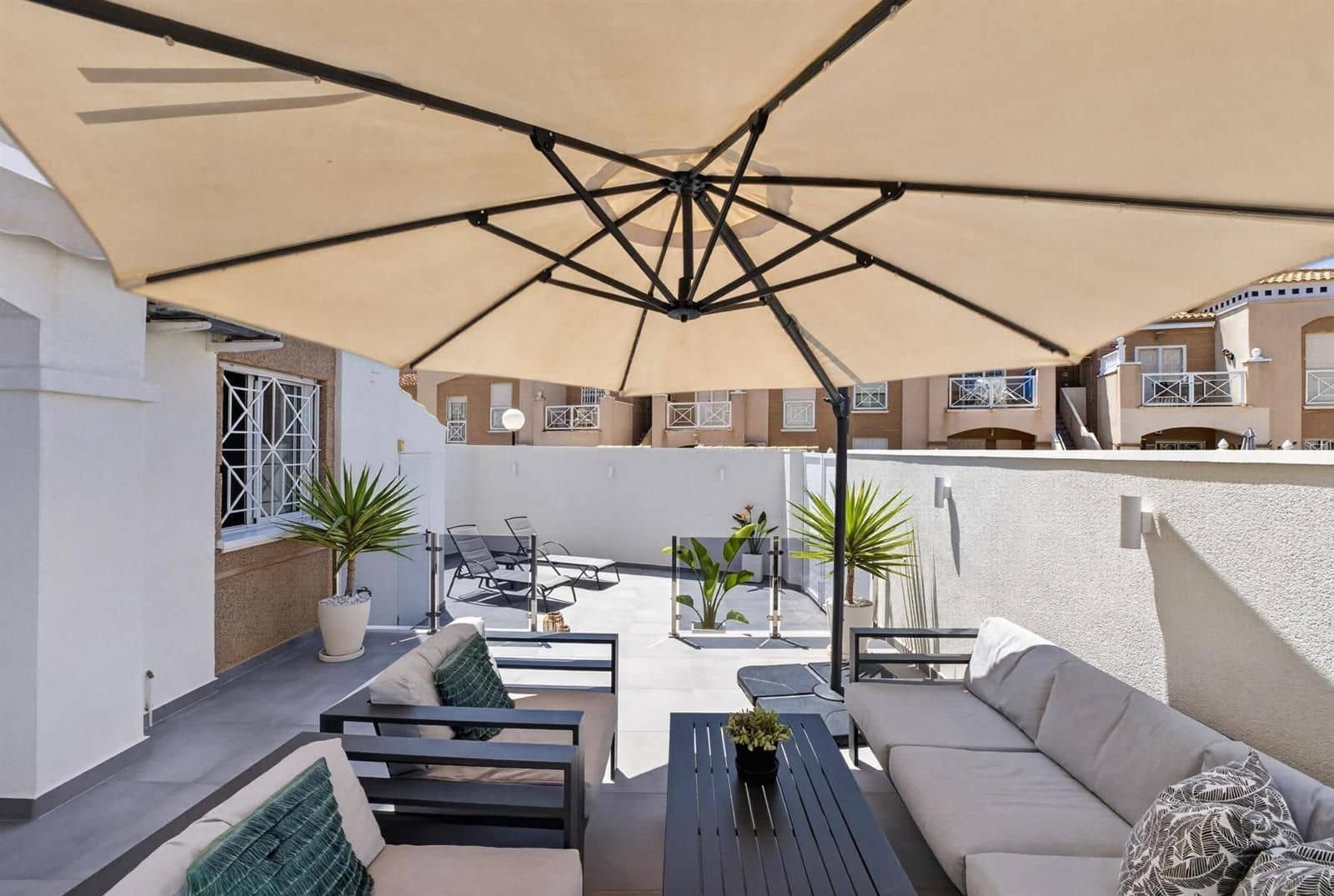 2 quarto Moradia para venda em Aguas Nuevas com piscina - 219 000 € (Ref: 9866002)