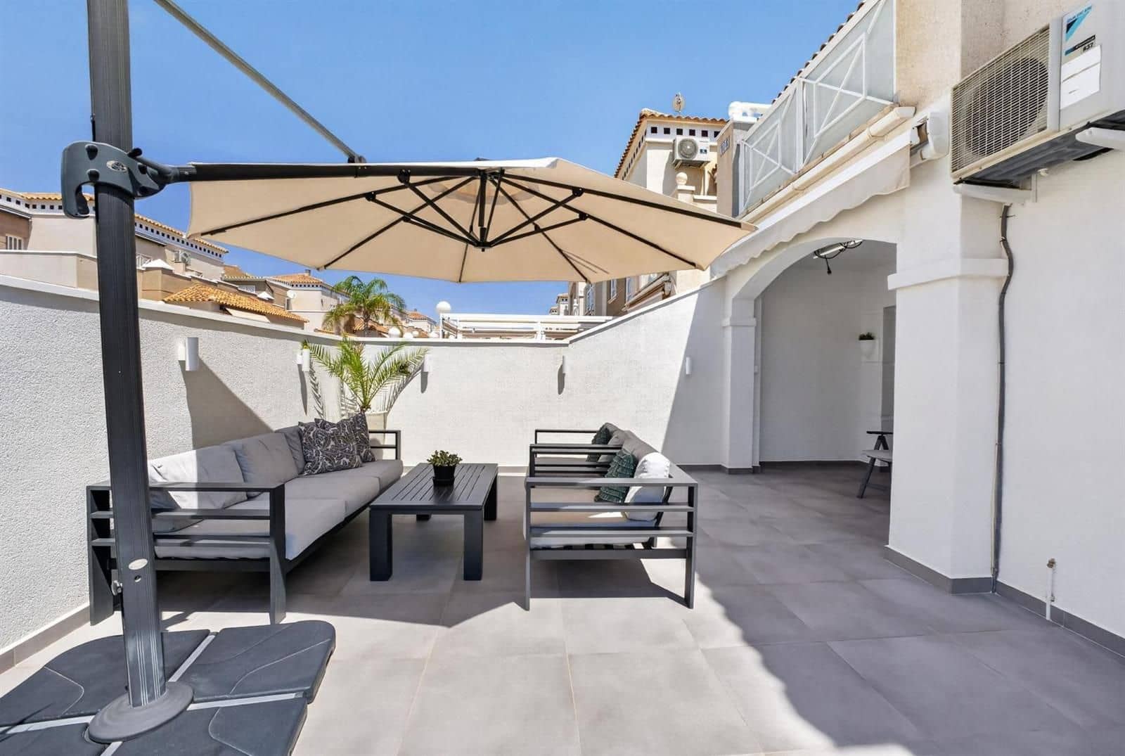 2 quarto Moradia para venda em Aguas Nuevas com piscina - 219 000 € (Ref: 9866002)