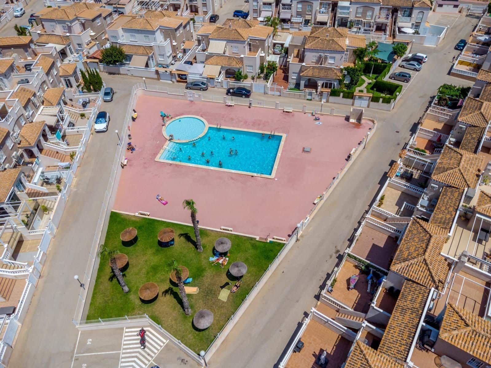 2 quarto Moradia para venda em Aguas Nuevas com piscina - 219 000 € (Ref: 9866002)