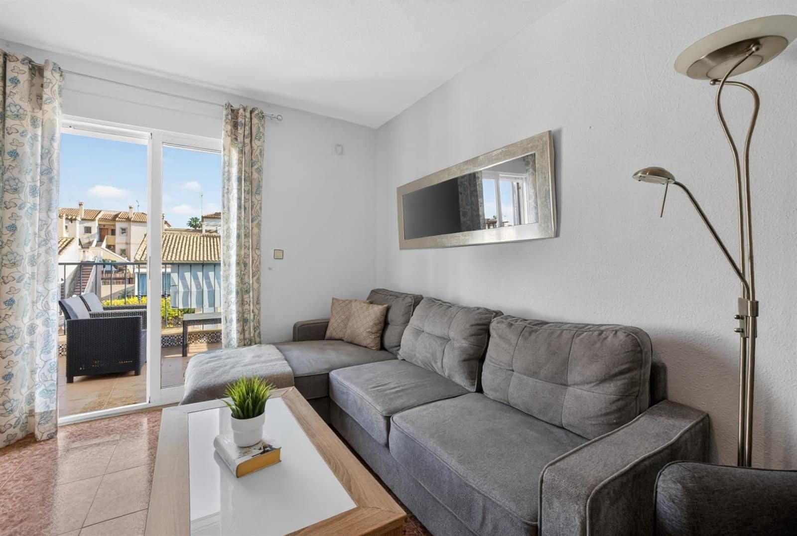 3 sypialnia Willa na sprzedaż w La Florida z basenem - 159 000 € (Ref: 9866003)