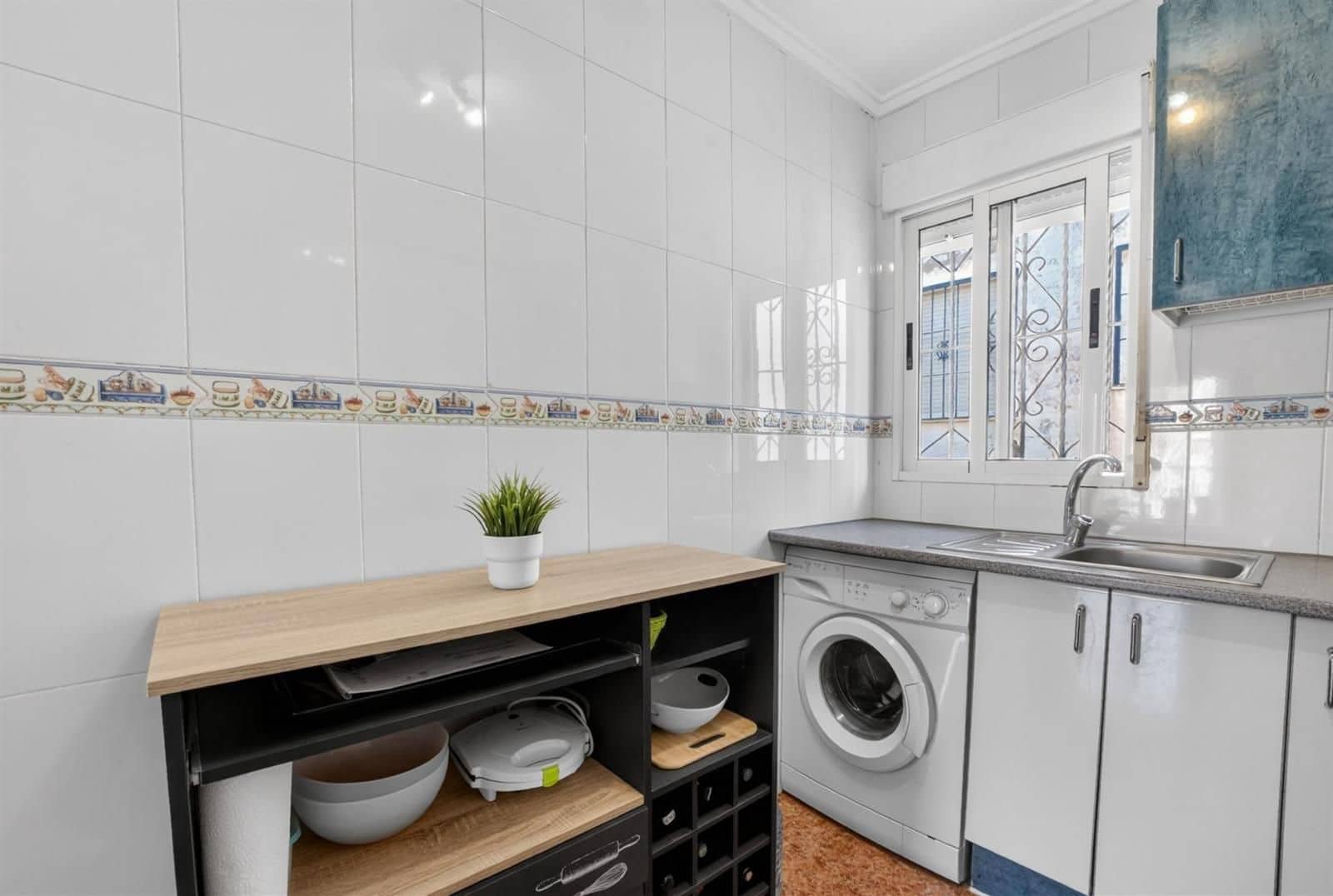 3 sypialnia Willa na sprzedaż w La Florida z basenem - 159 000 € (Ref: 9866003)