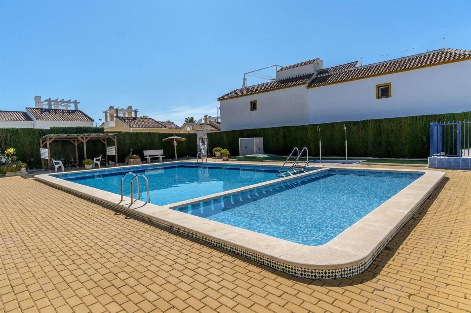 3 sypialnia Willa na sprzedaż w La Florida z basenem - 159 000 € (Ref: 9866003)