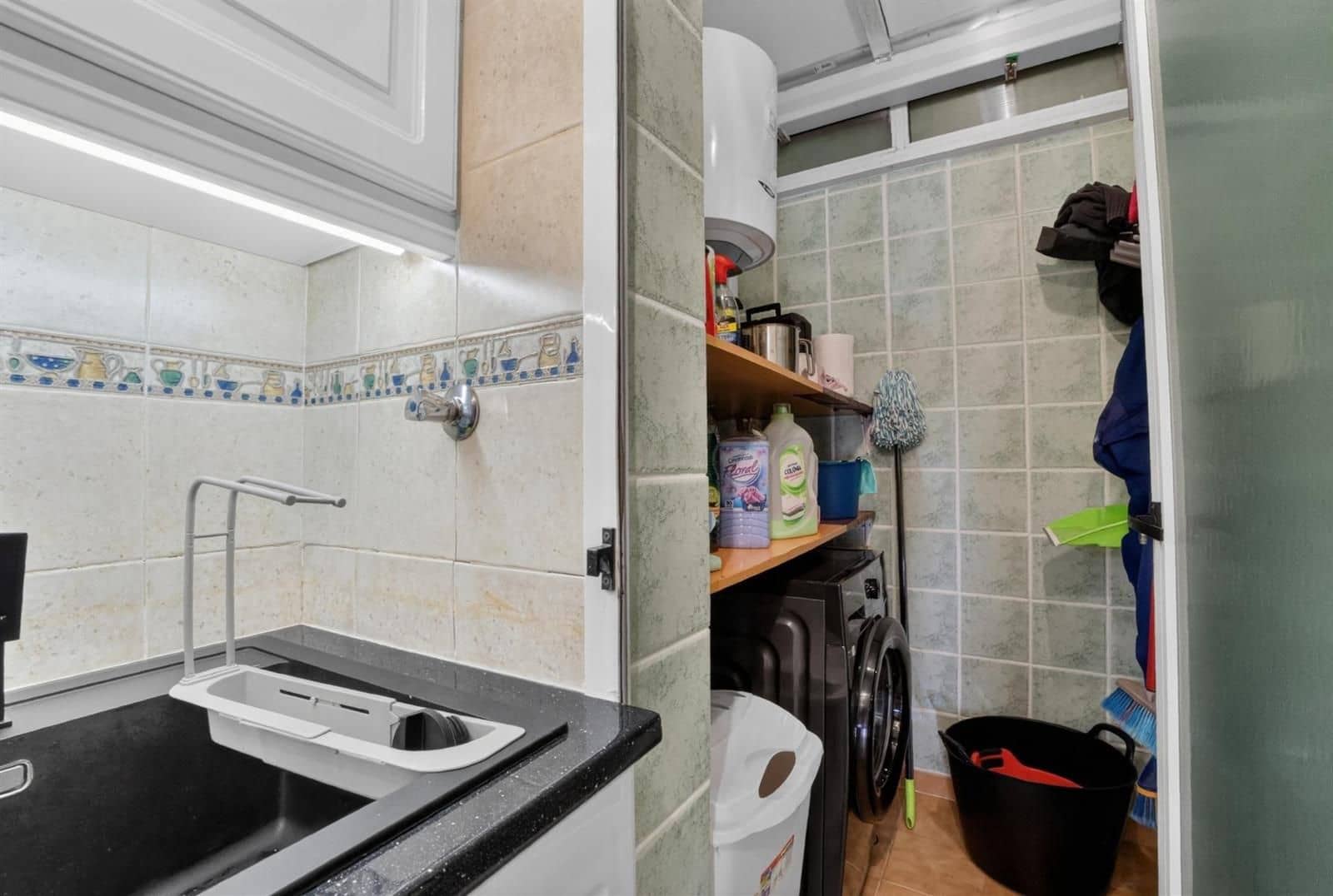 2 makuuhuone Omakotitalo myytävänä paikassa Torrevieja mukana uima-altaan - 175 000 € (Ref: 9866004)