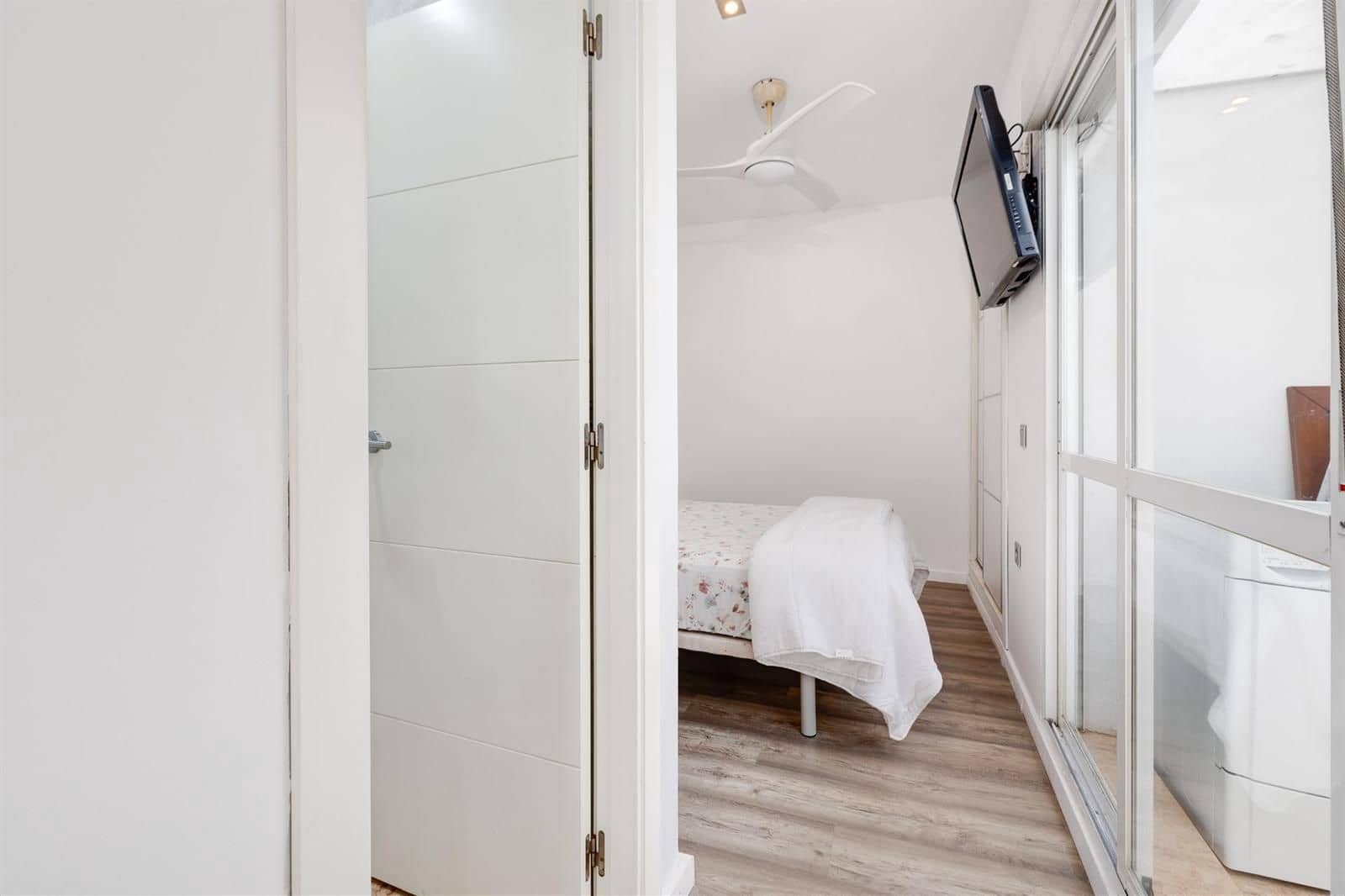 3 quarto Apartamento para venda em Torrevieja com piscina - 199 000 € (Ref: 9866005)