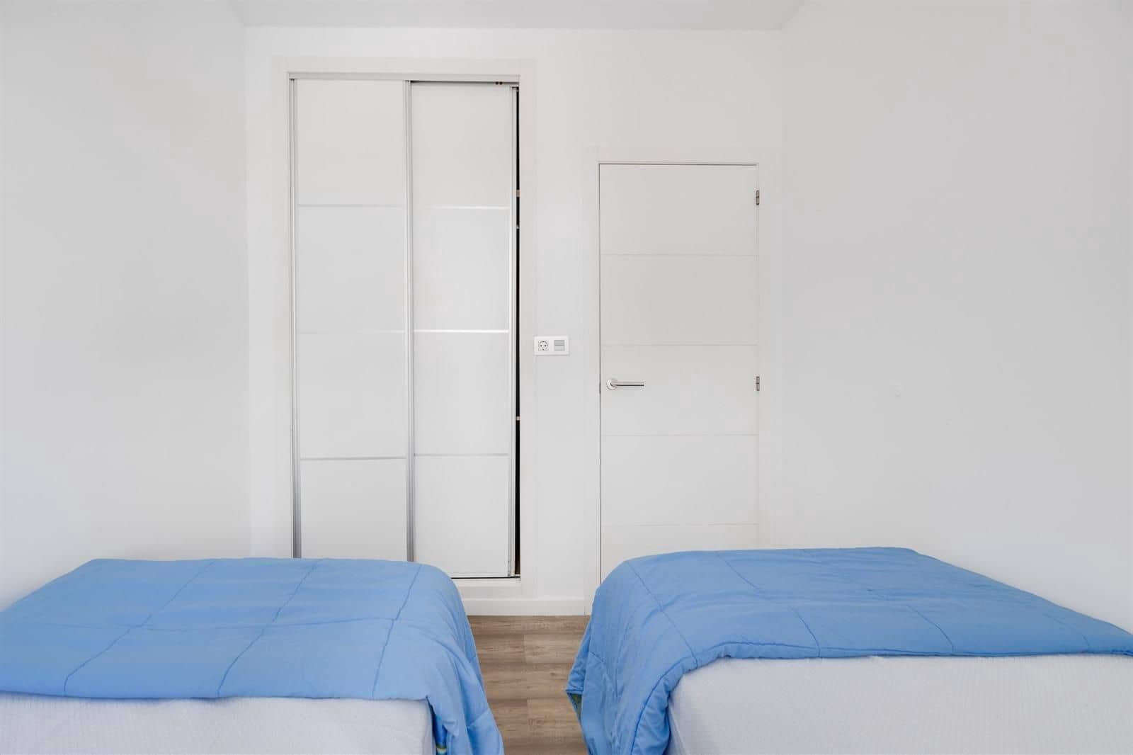 3 quarto Apartamento para venda em Torrevieja com piscina - 199 000 € (Ref: 9866005)