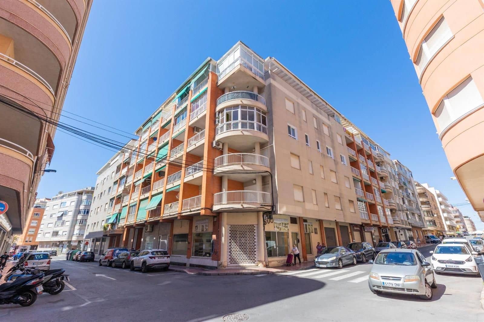 1 quarto Apartamento para venda em Torrevieja - 124 900 € (Ref: 9866006)