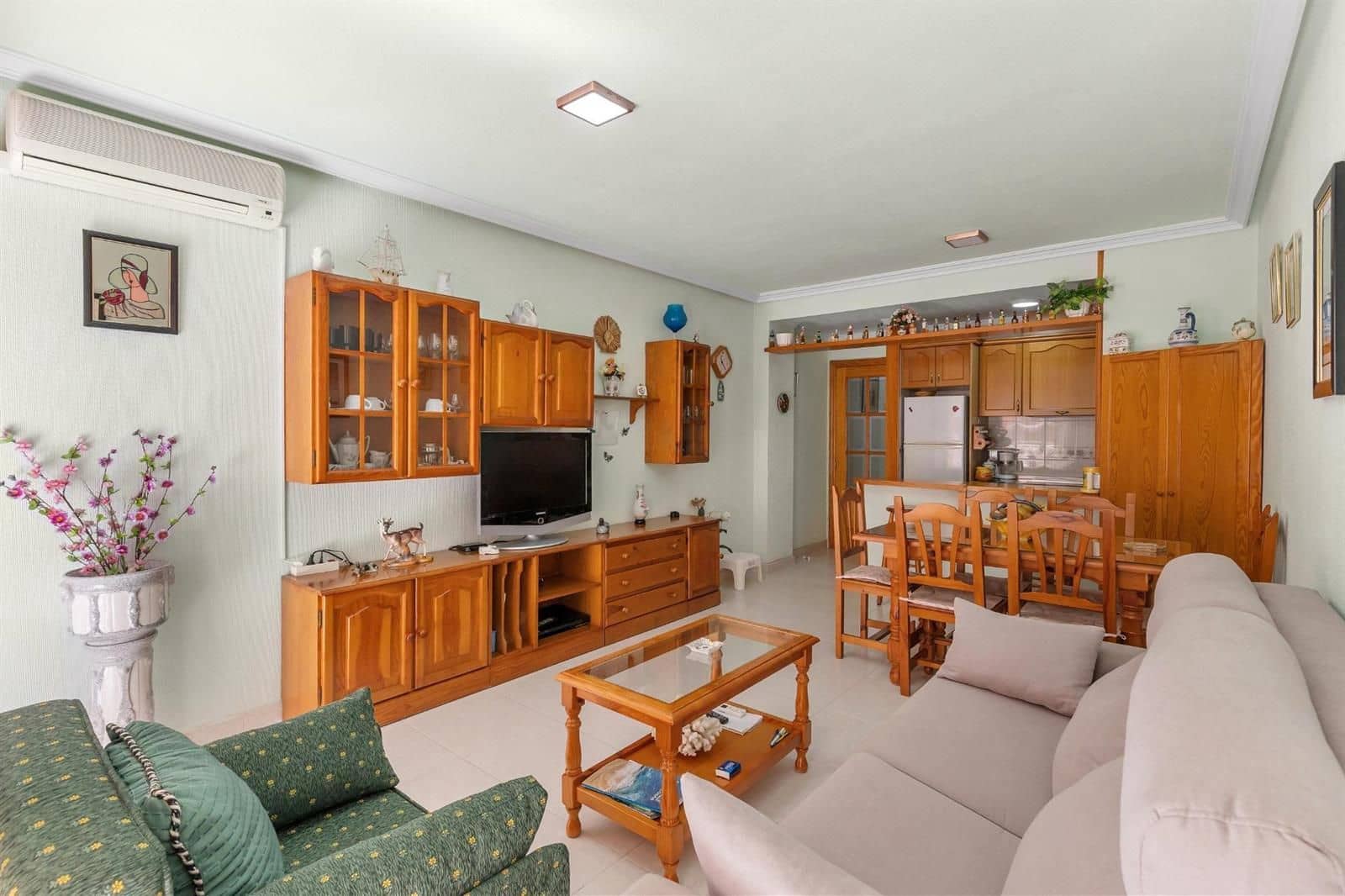 1 quarto Apartamento para venda em Torrevieja - 124 900 € (Ref: 9866006)