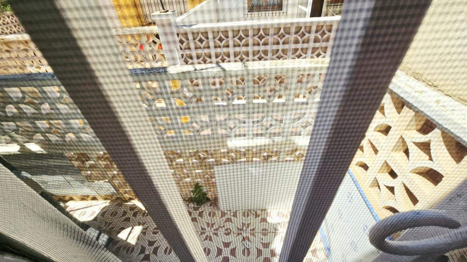 1 makuuhuone Omakotitalo myytävänä paikassa Torrevieja - 130 900 € (Ref: 9867377)