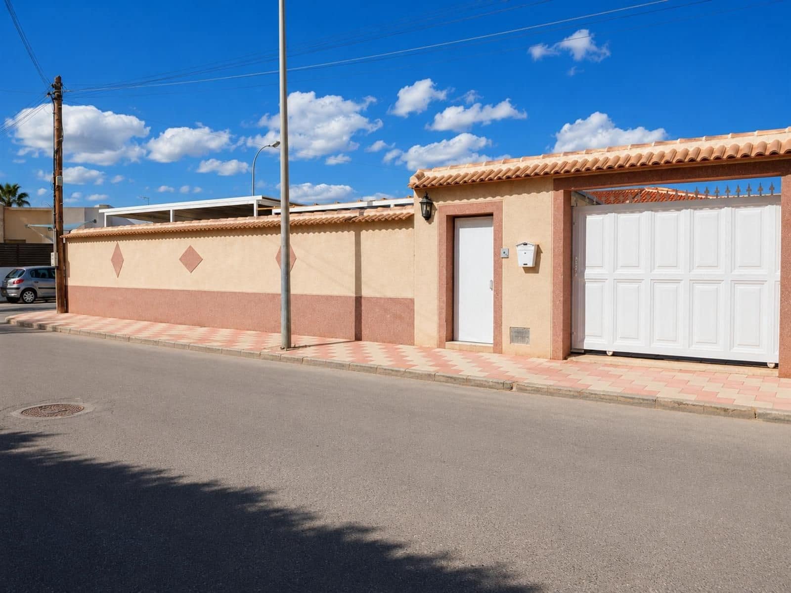 4 bedroom Villa for sale in Torrevieja with pool garage - € 454,900 (Ref: 9877188)