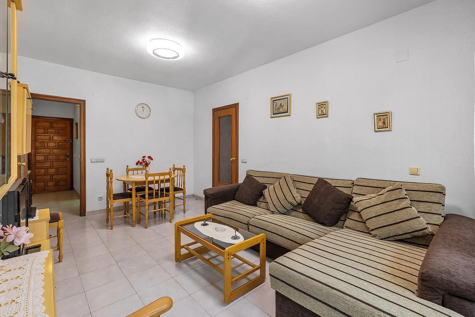2 Zimmer Wohnung zu verkaufen in Torrevieja - 130.000 € (Ref: 9877189)