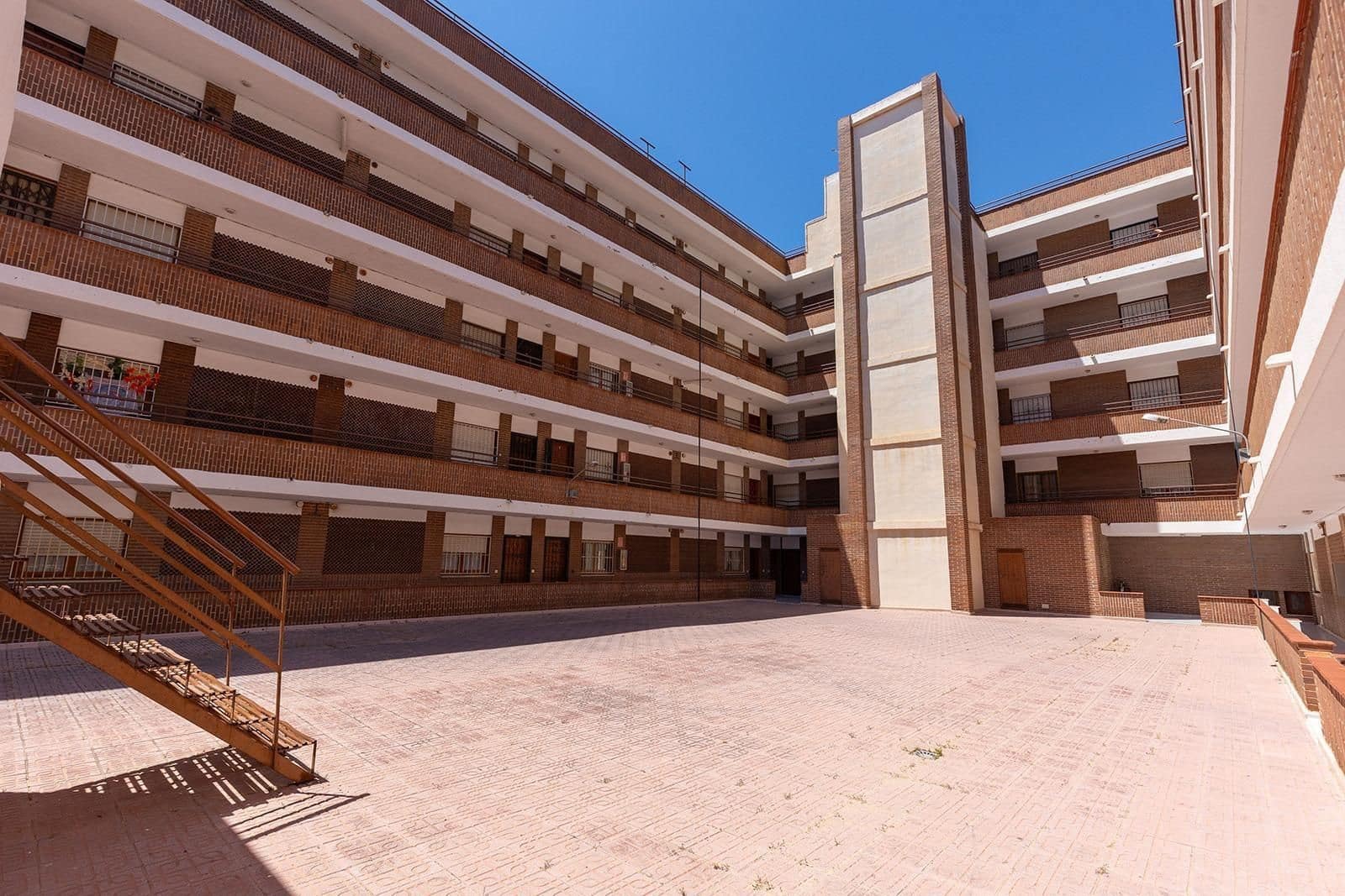 2 Zimmer Wohnung zu verkaufen in Torrevieja - 130.000 € (Ref: 9877189)