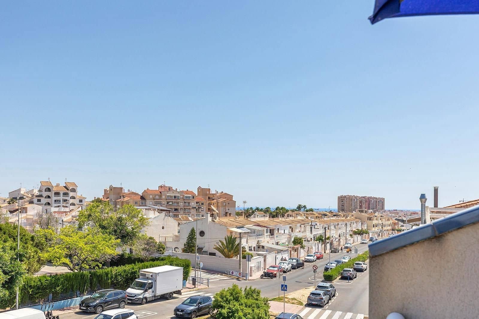 3 chambre Penthouse à vendre à Torrevieja avec piscine - 213 500 € (Ref: 9877190)