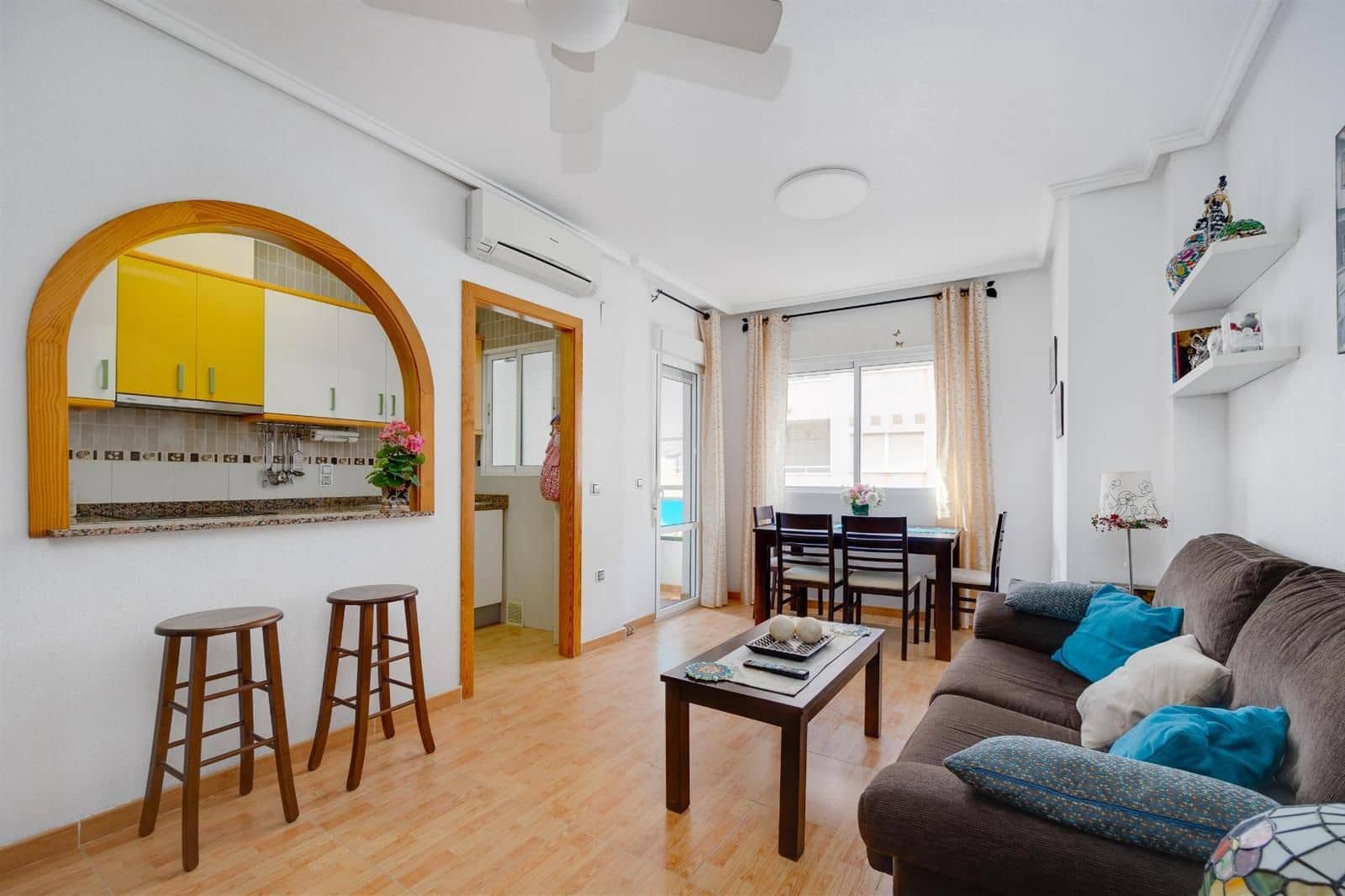 2 Zimmer Wohnung zu verkaufen in Torrevieja - 139.990 € (Ref: 9883720)