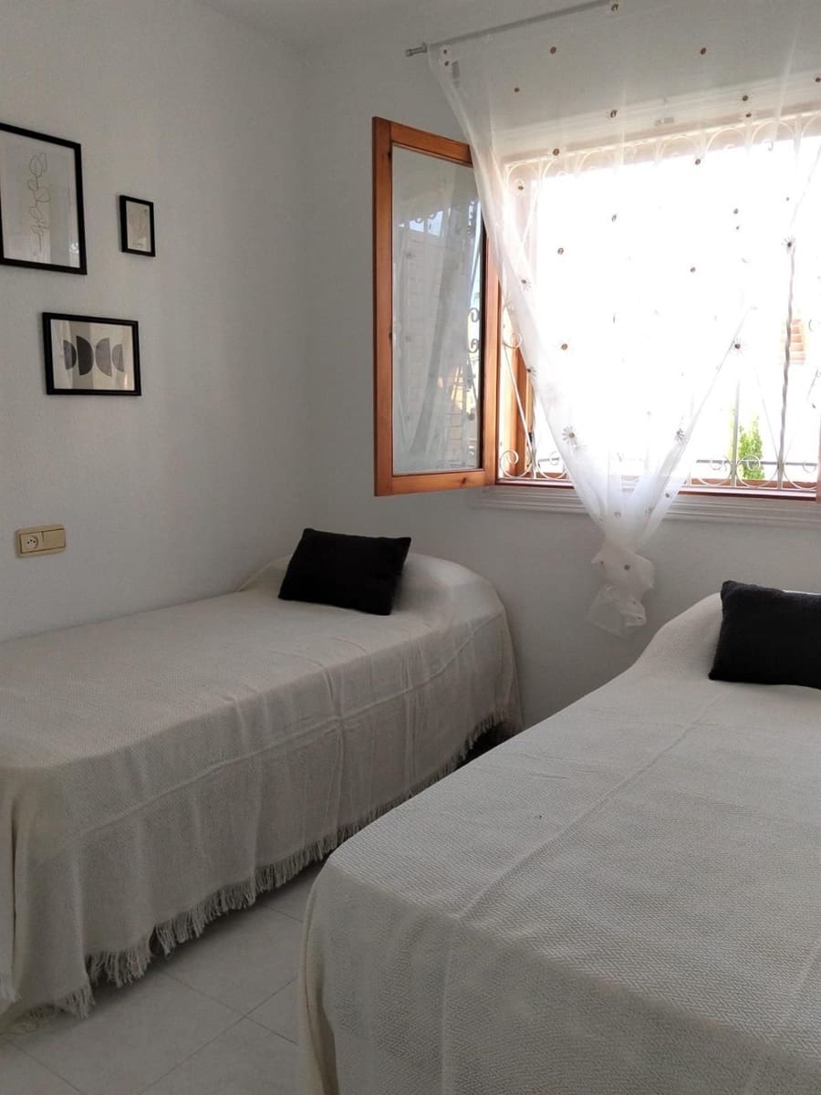 2 chambre Villa/Maison à vendre à Torrevieja - 169 000 € (Ref: 9883721)