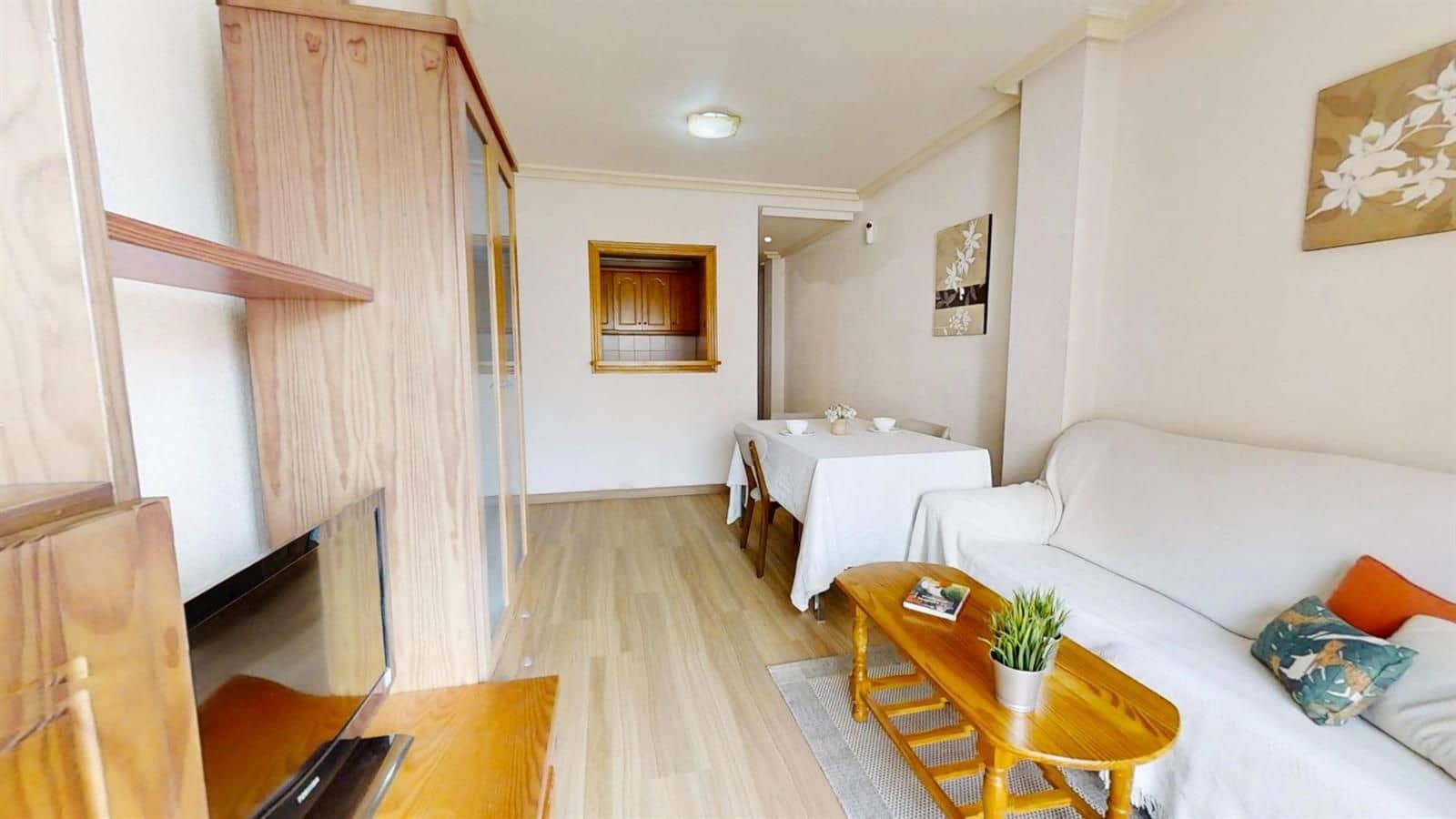 3 soveværelse Lejlighed til salg i Torrevieja med garage - € 185.000 (Ref: 9889229)