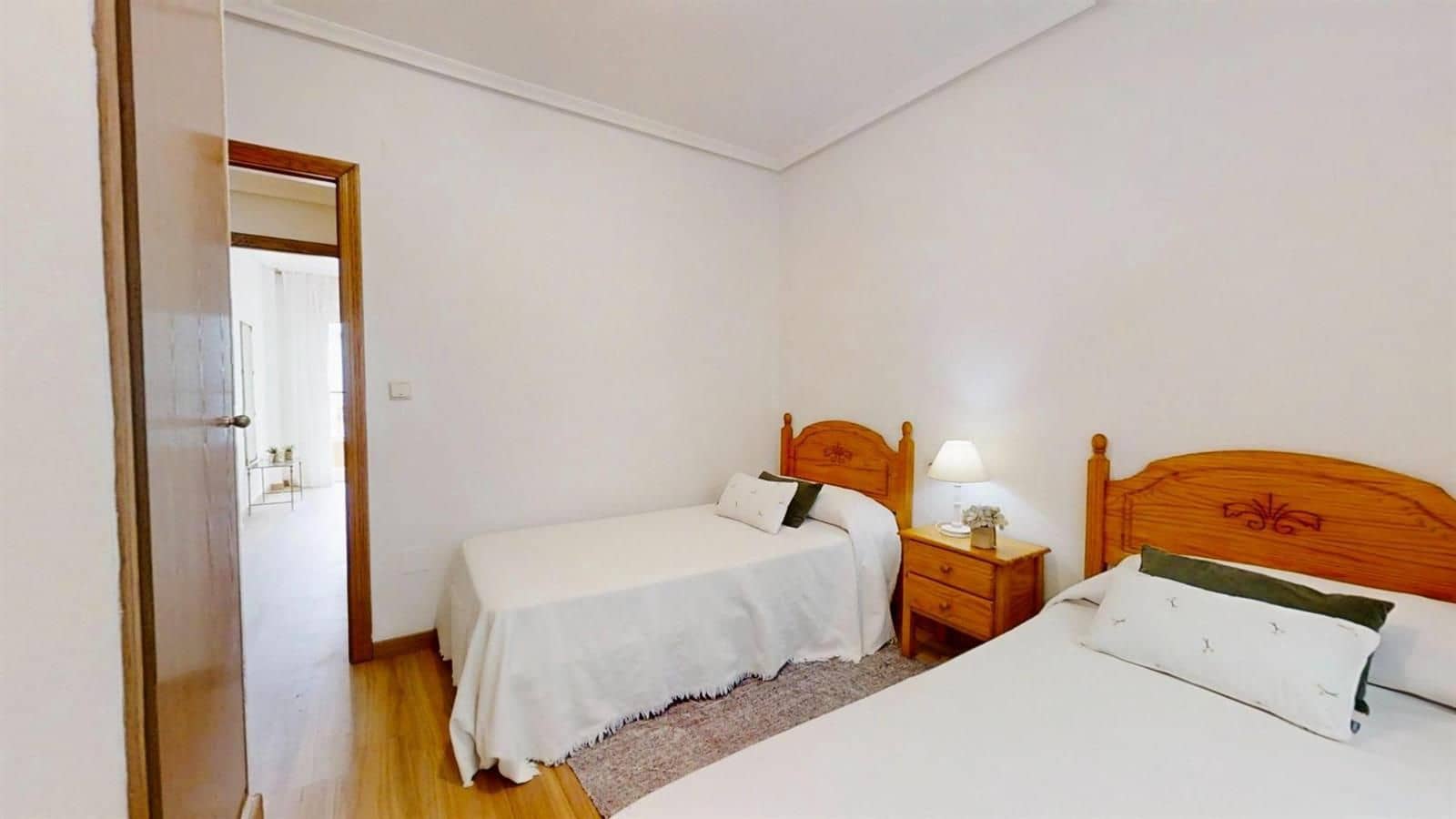 3 soveværelse Lejlighed til salg i Torrevieja med garage - € 185.000 (Ref: 9889229)
