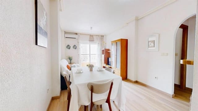 3 soveværelse Lejlighed til salg i Centro - Muelle Pesquero, Torrevieja med garage - € 185.000 (Ref: 9889229)