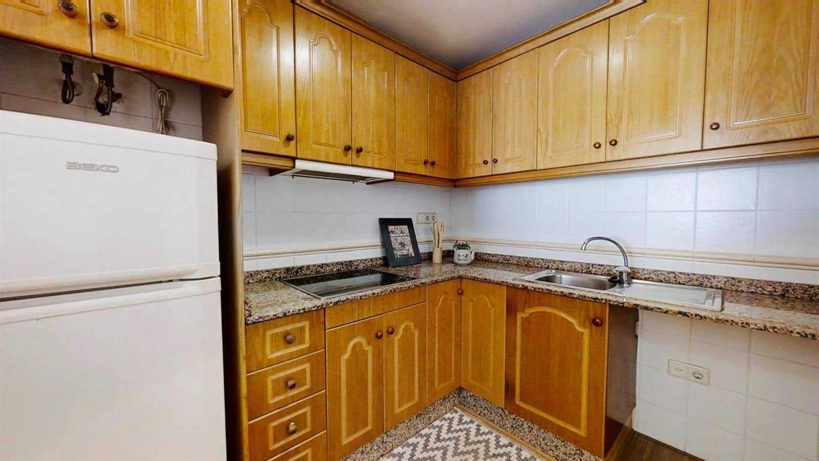 3 soveværelse Lejlighed til salg i Torrevieja med garage - € 185.000 (Ref: 9889229)