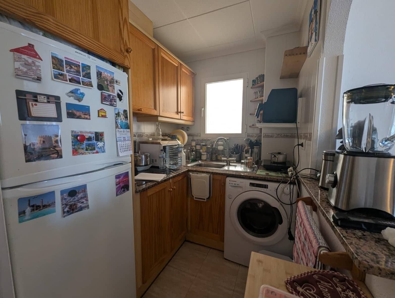 Piso de 2 habitaciones en Torrevieja en venta con garaje - 153.000 € (Ref: 9893015)