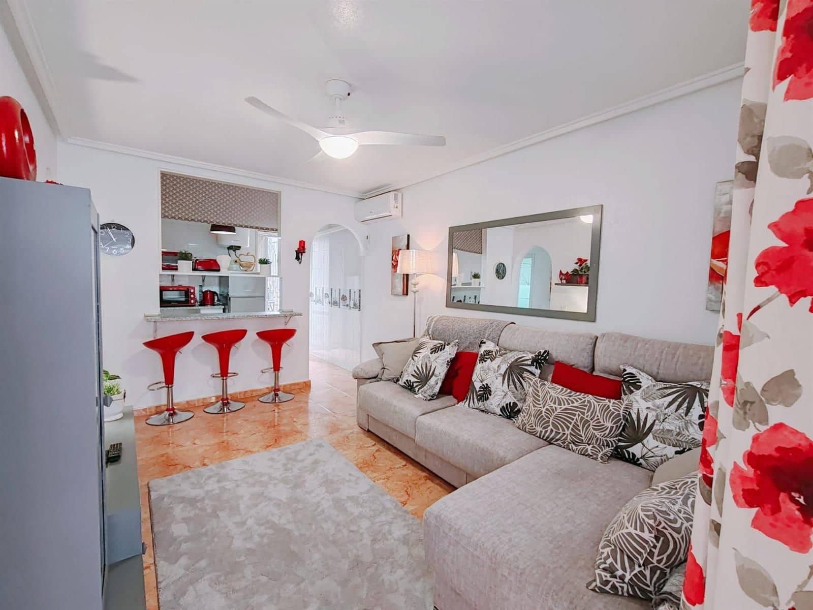 2 camera da letto Villa in vendita in El Limonar con piscina - 155.000 € (Rif: 9902157)