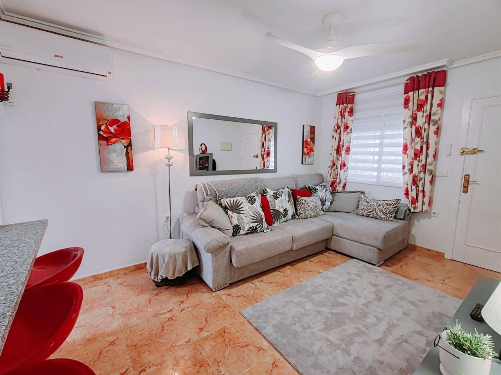 2 camera da letto Villa in vendita in El Limonar con piscina - 155.000 € (Rif: 9902157)