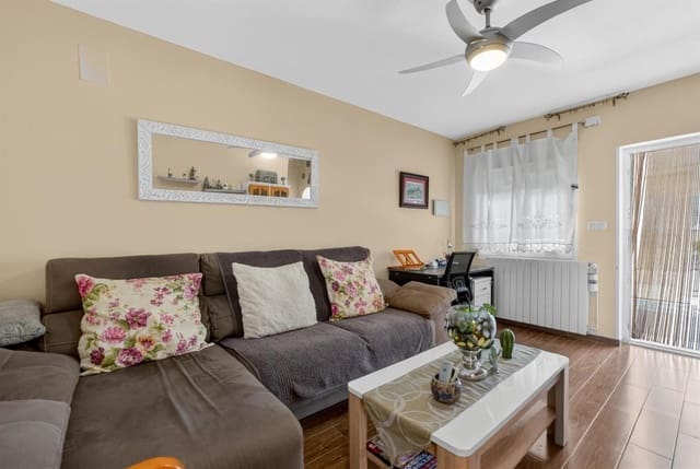 3 sypialnia Dom na sprzedaż w Los Balcones - Los Altos, Torrevieja z basenem garażem - 270 000 € (Ref: 9902158)